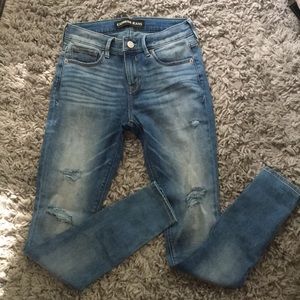 Mid rise express ripped jeans